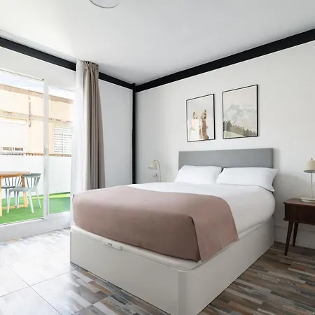 Limehome Almeria Hernan Cortes Exterior photo
