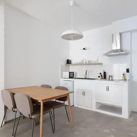 Limehome Almeria Hernan Cortes Exterior photo