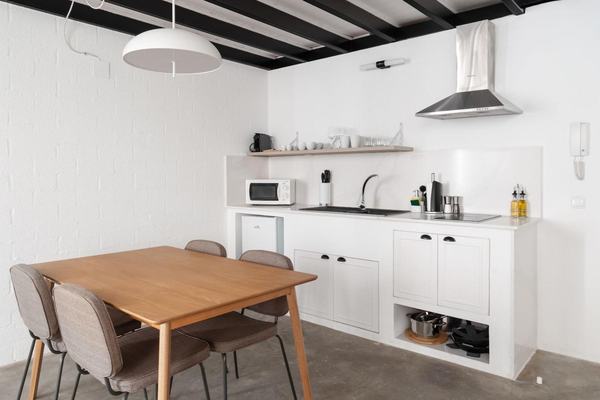 Limehome Hernan Cortes Apartment Almería